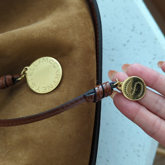 Stella McCartney Medium Eco Alter Faux Leather & Faux Suede Bucket Bag in Cognac - Picture 4 of 7